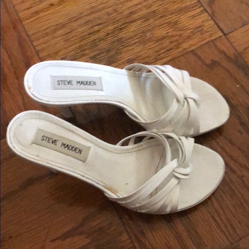 Heels - Picture 3 of 3